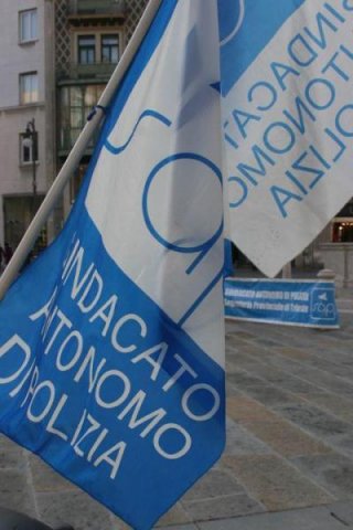 111201-Manifestazione Piazza Borsa (5)